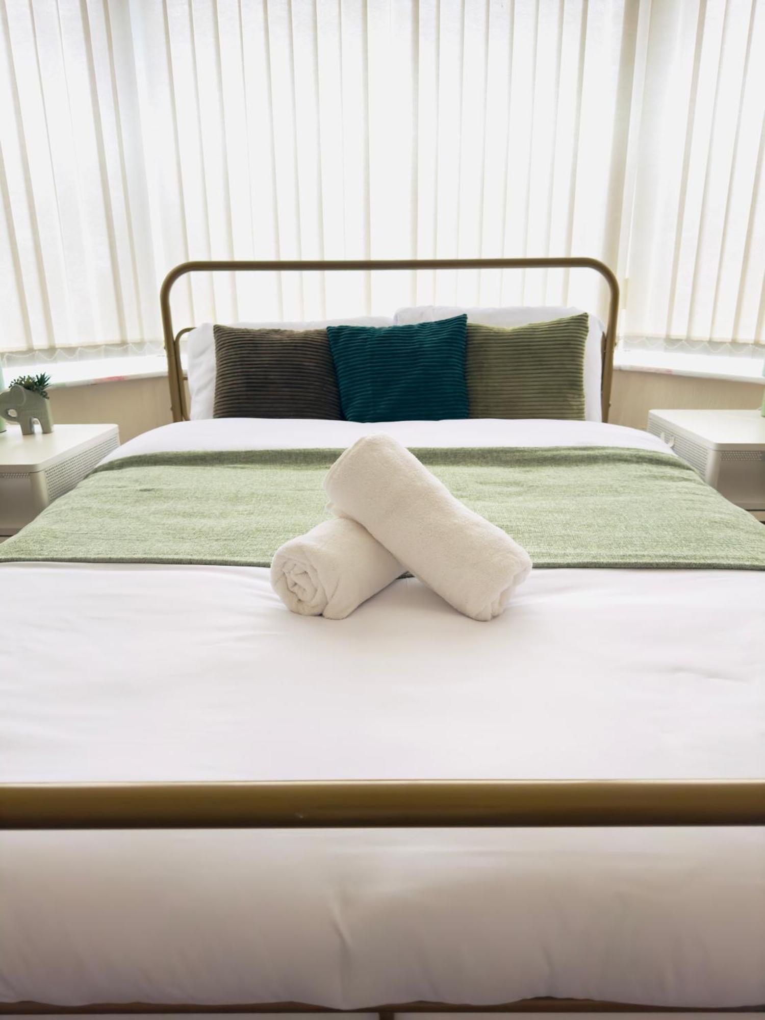 Double Bedroom Near City Center Manchester Exteriör bild